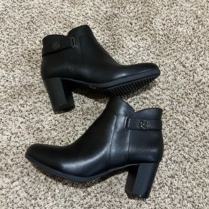 Giani Bernini Artemyss Black Bootie sz 9